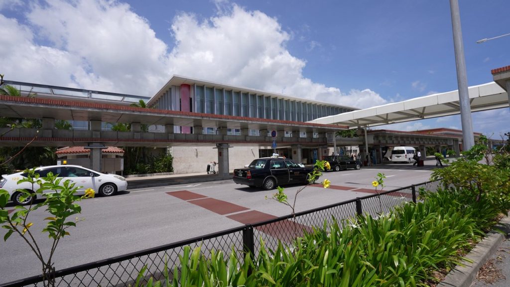 石垣空港のバス乗り場