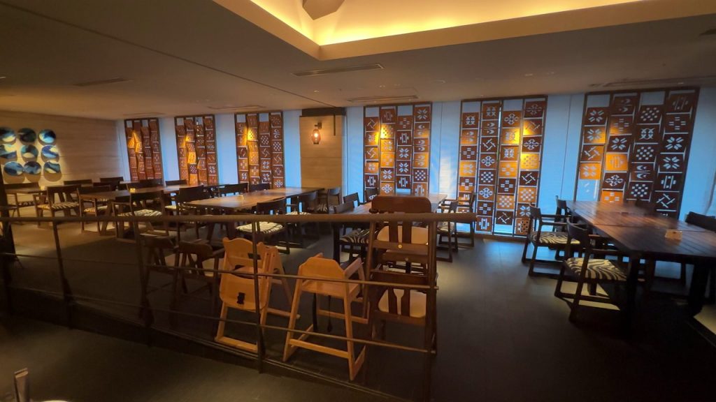 朝食会場