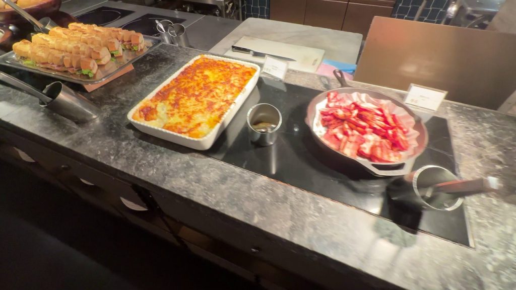 朝食ビュッフェ