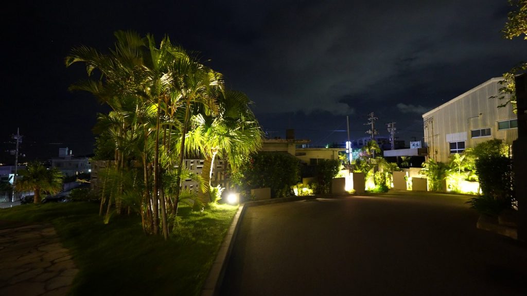 夜のホテル