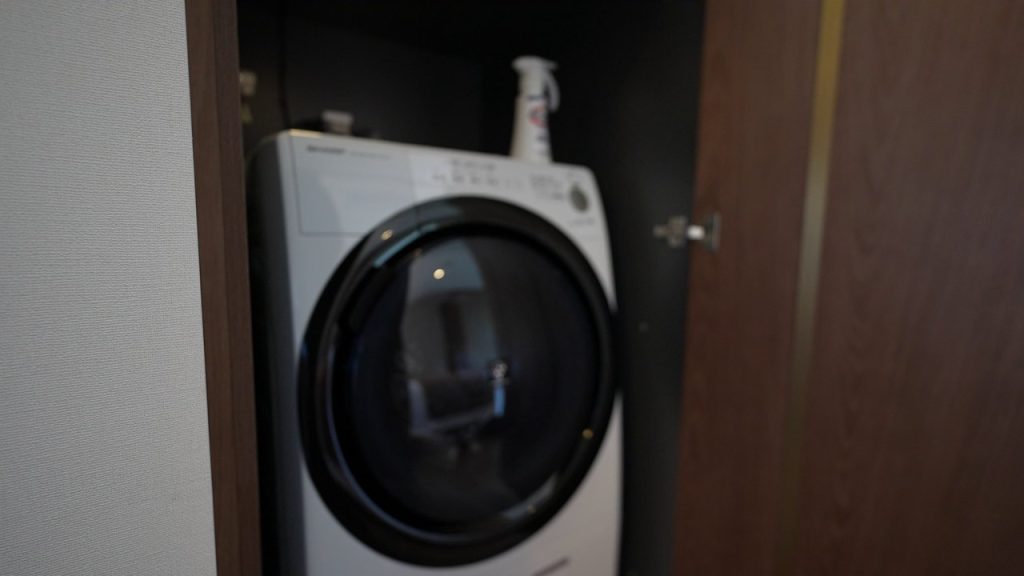 ドラム式の洗濯乾燥機