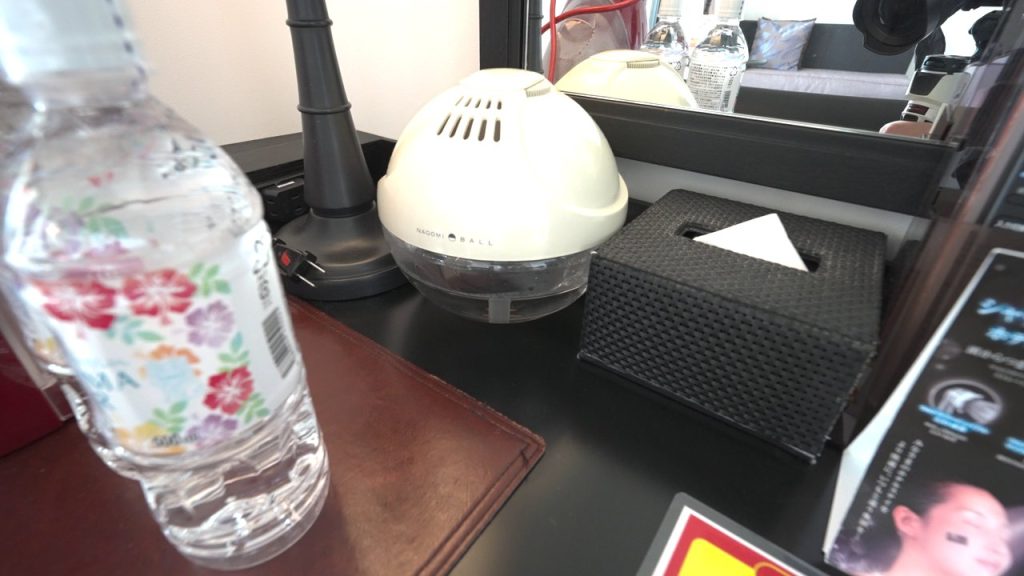 アロマアイテムと無料のお水