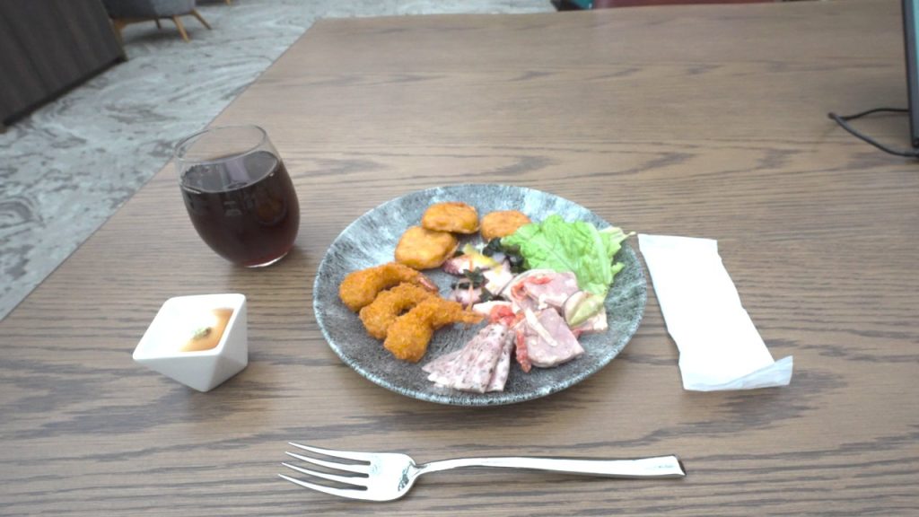 アペリティフタイムでいただいた料理