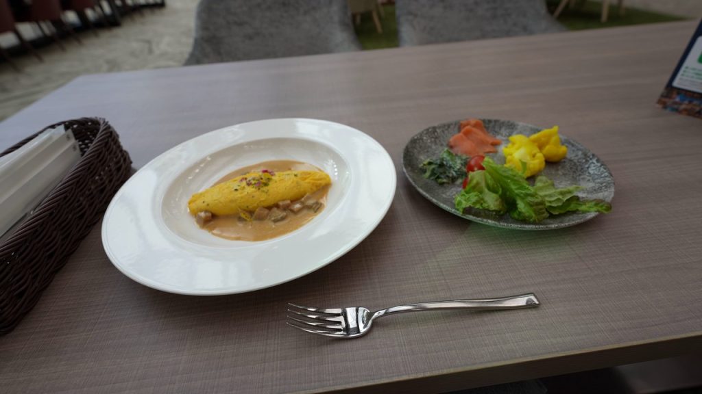 トリュフ風味のチーズオムレツ