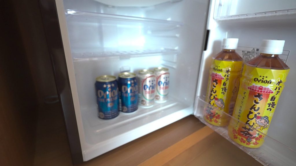 冷蔵庫の無料のオリオンビール