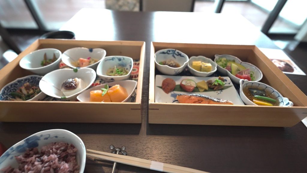 彩り鮮やかな和朝食