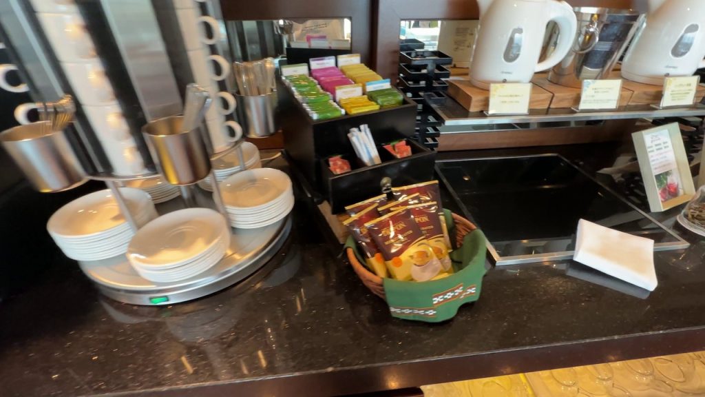 クラブラウンジのドリンクコーナー
